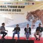 Foto : Anggota DPD RI Dapil Bengkulu, Apt. Destita Khairilisani, S.Farm., MSM., menjadi narasumber dalam peringatan Global Tiger Day Bengkulu 2025 yang digelar di Tempua