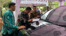 Foto : Tim Pemprov Bengkulu sedang memeriksa kendaraan