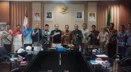 Foto : Rapat Staf Khusus Menteri Ketenagakerjaan Firmanuddin beserta rombongan, perwakilan Bank Dunia, Penjabat (Pj) Sekretaris Daerah Provinsi Bengkulu Herwan Antoni, serta sejumlah perwakilan dari Disnakertrans, Inspektorat, BKD, dan BKAD Provinsi Bengkulu.