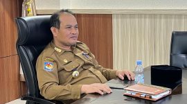 Foto : Penjabat Sekda Provinsi Herwan Antoni mengikuti Zoom