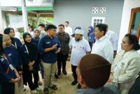 Foto : Wakil Menteri (Wamen) Transmigrasi RI, Viva Yoga Mulyadi, bersama Gubernur Bengkulu Helmi Hasan dan Wakil Gubernur Mian berdiskusi bersama-sama