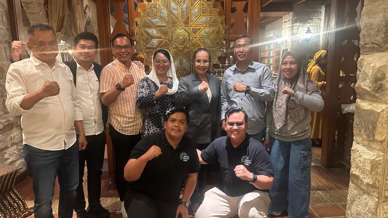 Foto : Dubes LBBP RI Untuk Republik Portugal Susi Marleny Bachsin menggelar diskusi bersama para bupati dari wilayah Bengkulu, seperti Bupati Bengkulu Utara Arie Septia Adinata, Bupati Seluma Tedy Rahman, dan Bupati Bengkulu Tengah Rahmat Riyanto.