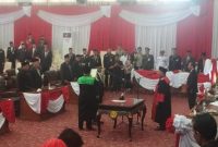 Foto : Rapat Paripurna DPRD Provinsi Bengkulu dengan agenda Peresmian Pengucapan Sumpah/Janji Pelantikan Pimpinan DPRD Provinsi Bengkulu Sisa Masa Jabatan 2024–2029 Tengku Zulkarnain