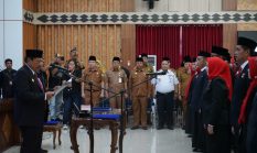 Wagub Mian Lantik 54 Pejabat Eselon III Pemprov Bengkulu